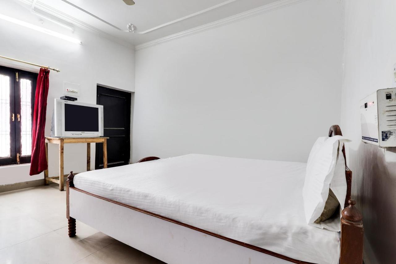 Hotel O Hanuman Bagh Ayodhya Экстерьер фото