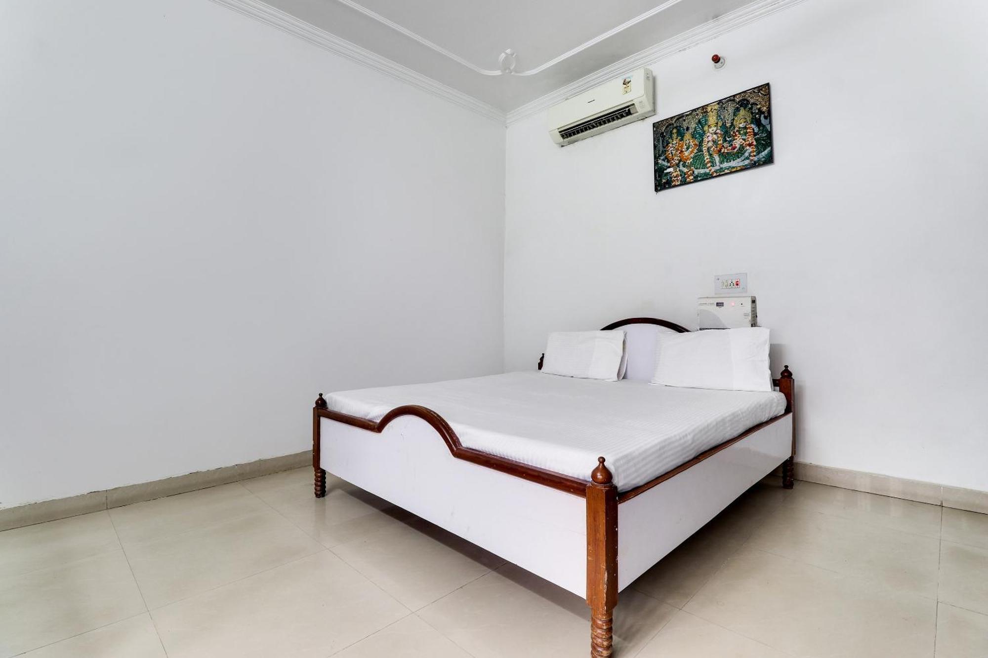 Hotel O Hanuman Bagh Ayodhya Экстерьер фото